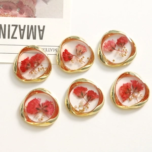 DIY gold alloy resin charms with red dried flowers and white pearls for jewelry making