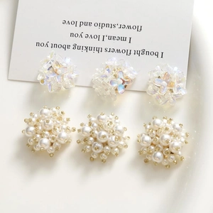 Boucles d'oreilles élégantes avec perles et trèfle aurora au style vintage français