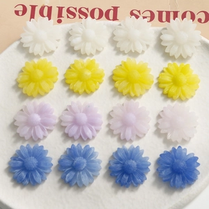 Pack of 16 matte resin daisy flower charms for DIY jewelry and crafts in mixed colors