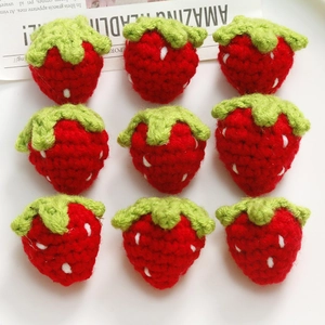 Handmade Knitted Strawberry Crochet Accessory For DIY Jewelry Hair Clip Clothing Decoration Cute Fruit Craft Material