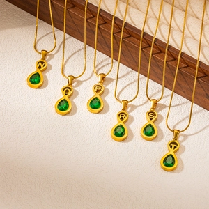 Collana con Lettera Iniziale e Simbolo dell'Infinito in Acciaio Inossidabile per Donna Ciondolo con Strass Verde Catena a Serpente