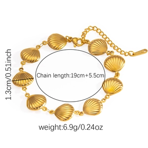 Detailansicht des goldenen Muschelarmbandes mit 19 cm Länge und S-STEEL Materialmarke