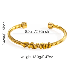 Detailed dimensions of gold cable knot cuff bracelet with inner diameter 6.0cm and 13.3g weight