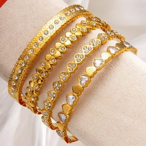 Gold Plated Stainless Steel Heart Shaped Bangle Elegant Zircon Inlaid Hinged Jewelry Bracelet For Women