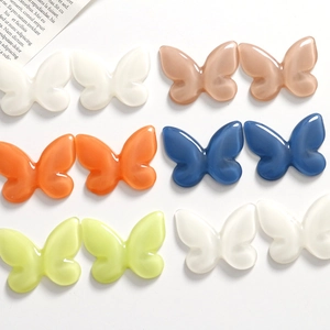 Breloques papillon en résine translucide colorée pour bijoux DIY et accessoires cheveux