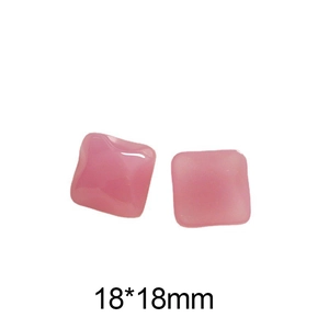Detailed view of pink geometric resin studs with transparent jelly texture measuring 18x18mm