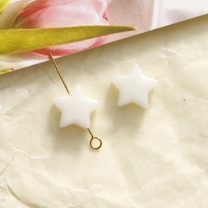 Cute 10mm cream white acrylic star beads for DIY jewelry and hair accessories