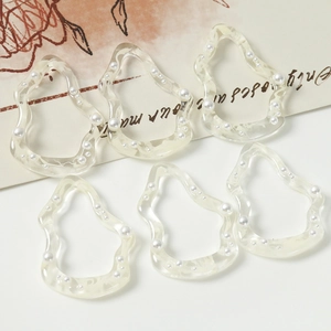 Set de seis marcos irregulares de resina con perlas incrustadas para creación de joyas DIY