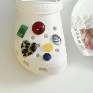 Set of 6 stylish acrylic DIY shoe charms with leopard heart and colorful geometric shapes