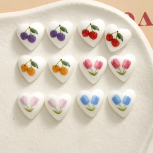 Mini-Harzherz-Anhänger mit Kirsch- und Tulpendruck für DIY-Schmuck und Haar-Accessoires