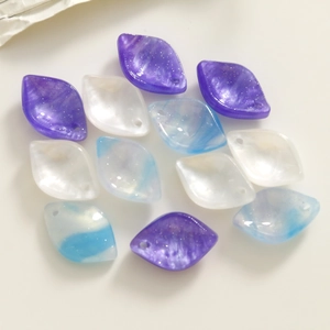 Détails de breloques en acrylique en forme de feuille avec paillettes pour bijoux DIY