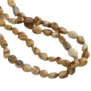 Collier en perles de pierre naturelle de style chinois avec des motifs minéraux uniques