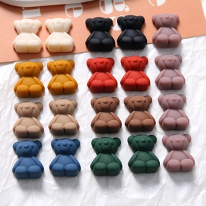 Matte finish bear-shaped resin charms in multiple colors for DIY jewelry making and crafts