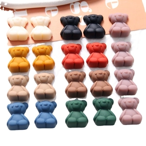 Colorful matte 3D resin bear charms for DIY jewelry and phone case crafts set of 8 colors