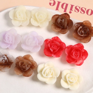 Abalorios de rosas de resina mate con base plana para manualidades y joyería