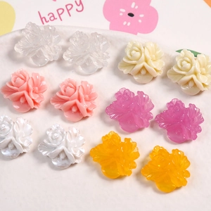 Ciondoli a fiori di rosa in resina DIY per fermagli e custodie per cellulari