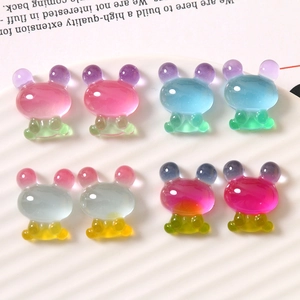 Amuletos de oso en resina con degradado para joyería DIY y accesorios de carcasas