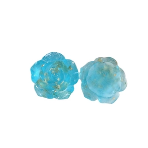 Roses en résine bleue avec feuilles d'or pour bijoux DIY et accessoires cheveux