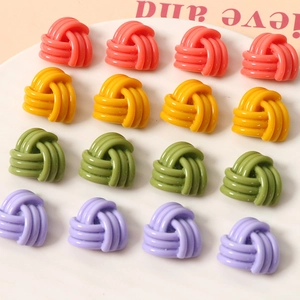 Breloques de nœuds en résine colorée forme spirale 3D pour bricolage de boucles d'oreilles