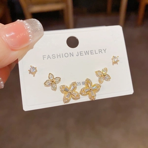 Sparkling S925 silver four-leaf flower and round zircon stud earring set for women