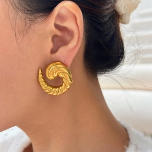 Chic 18k gold plated stainless steel spiral hoop earrings with vintage swirl texture