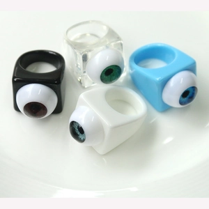 Funny square resin eyeball rings in black, clear, blue and white colors for couples