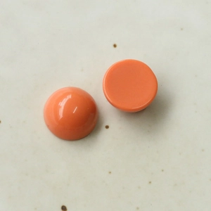 Perline a semisfera in resina arancione lucida per orecchini fai-da-te e accessori vari