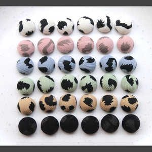 Colorful leopard print round fabric buttons in six color series for DIY crafts