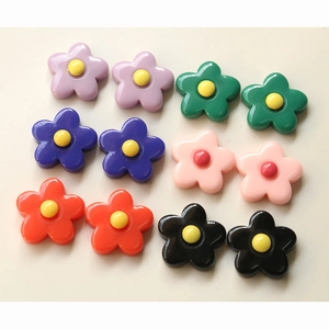 Set of colorful resin five-petal flower charms for DIY jewelry and phone case making