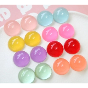 Mélange de demi-perles 18mm en résine pailletée aux couleurs jelly pour création de bijoux