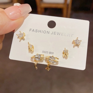 Dreiteiliges Set S925 Silber Ohrstecker mit glitzernden Sternen und Saturn-Anhängern