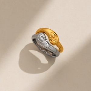 Minimalistische 18k vergulde roestvrijstalen yin yang nestelbare ringen set