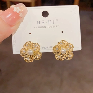 Elegant gold hollow flower earrings with white pearl and small zircons on S925 silver pins