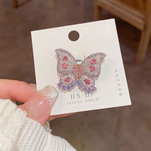 Elegant butterfly brooch with colorful cubic zirconia and thick gold plating finish