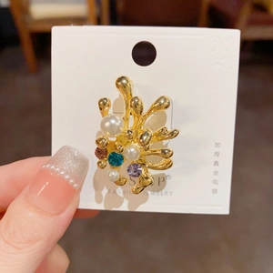 Broche Artistique en Cuivre Plaqué Or 14K Feu d'artifice Avec Künstliche Perle d'imitation et Strass Colorés pour Femme Broche de Manteau