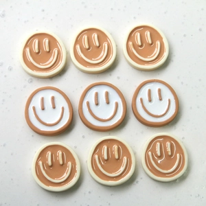 Cute brown resin smiley face charms for DIY jewelry and hair accessories craft making