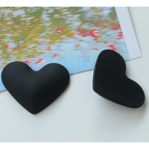 Matte black heart-shaped resin charms for DIY jewelry making and craft accessories