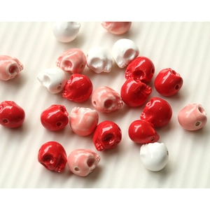 3D skull resin charms in red, pink, and white for Halloween DIY jewelry making