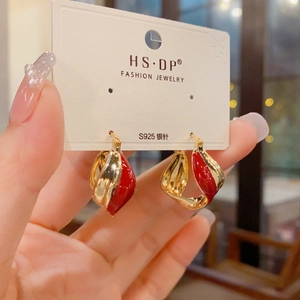 Fashion twisted gold hoop earrings with red enamel and S925 silver needles for women