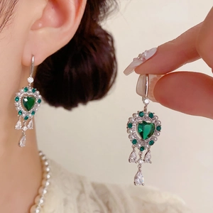 Pendientes Collar Vintage de Cobre Bañado en Oro 14K Corazón Zirconia Con Poste de Plata de Ley 925 Joyería Perlas Artificiales