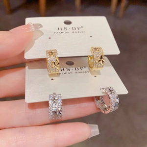 Boucles d'oreilles Créoles en Cuivre Zircone Étoile Avec Tige en Argent Sterling 925 Or 14K Plaqué Boucles d'oreilles Huggie Étoile