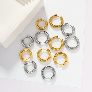 Créoles classiques en acier inoxydable 4mm plaquées or 18 carats et argent, tailles variées