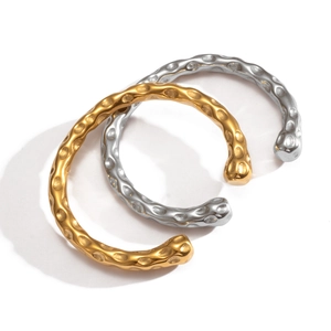Bracelets joncs ouverts en acier inoxydable doré 18 carats avec texture martelée
