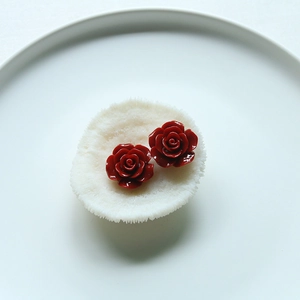 3D red rose resin accessories for DIY jewelry making and phone case decorations