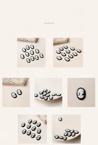 Détail macro d'un charm camée vintage noir et blanc pour la création de bijoux et d'artisanat