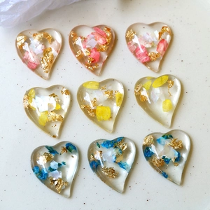 Heart Shaped Resin Jewelry Charms With Gold Foil Dried Flowers Shell Transparent DIY Earrings Bracelet Pendant Making