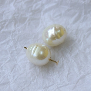 Eleganti perle barocche con spilli dorati per la creazione di gioielli fai da te