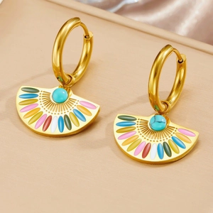 Boucles d'oreilles dorées en éventail avec turquoise et émail coloré bohème