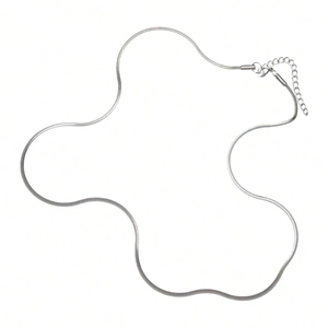 Collier chaîne serpent minimaliste en argent et acier inoxydable poli avec fermoir mousqueton