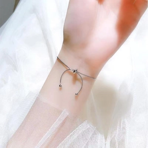 Pulsera de Cadena de Serpiente de Acero de Titanio Minimalista para Mujer Cierre Bolo Ajustable Oro Rosa Plata Joyería